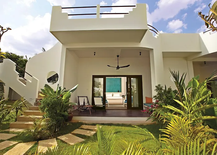 Navutu Dreams & Wellness Retreat Resort 5*